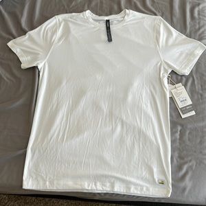 Vuori men’s stratto tee